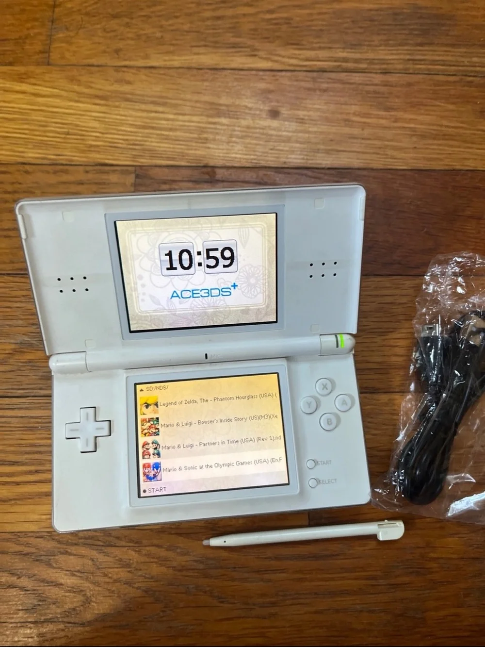 Nintendo DS Lite Handheld Console Pokémon black white Mario Zelda Kirby